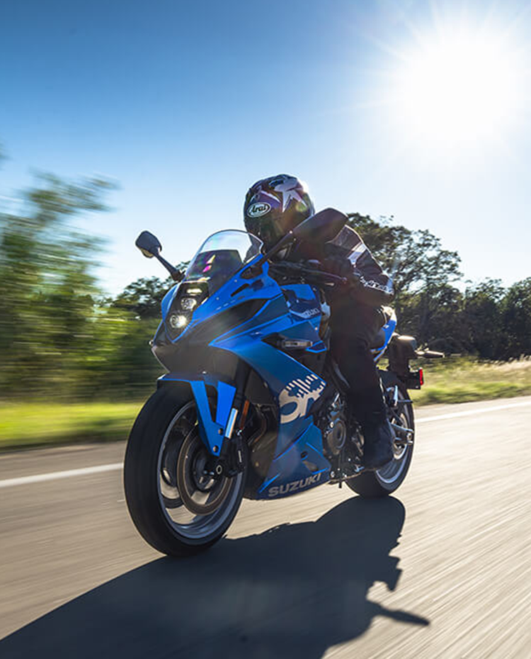 GSX-8R