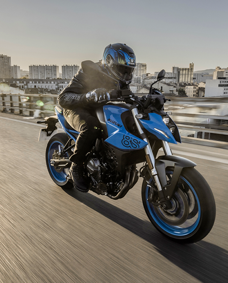 GSX-8S